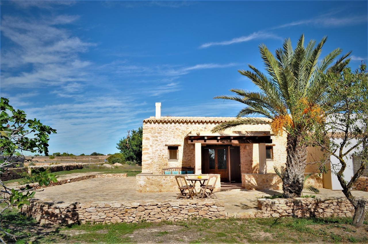 Siamoformentera Analissa Villa San Francisco Javier Buitenkant foto